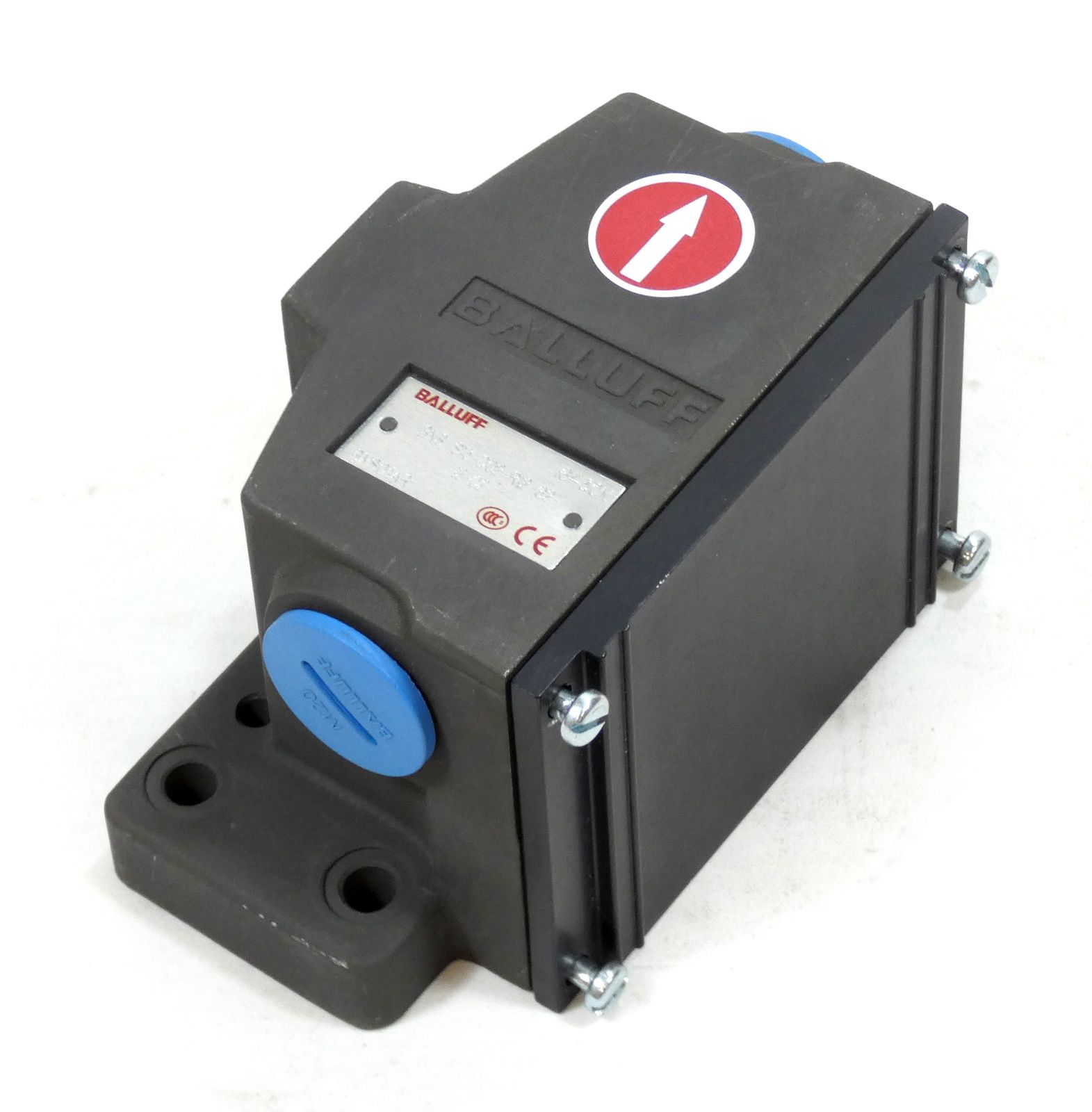 BNS 813-D02-R12-62-12-02