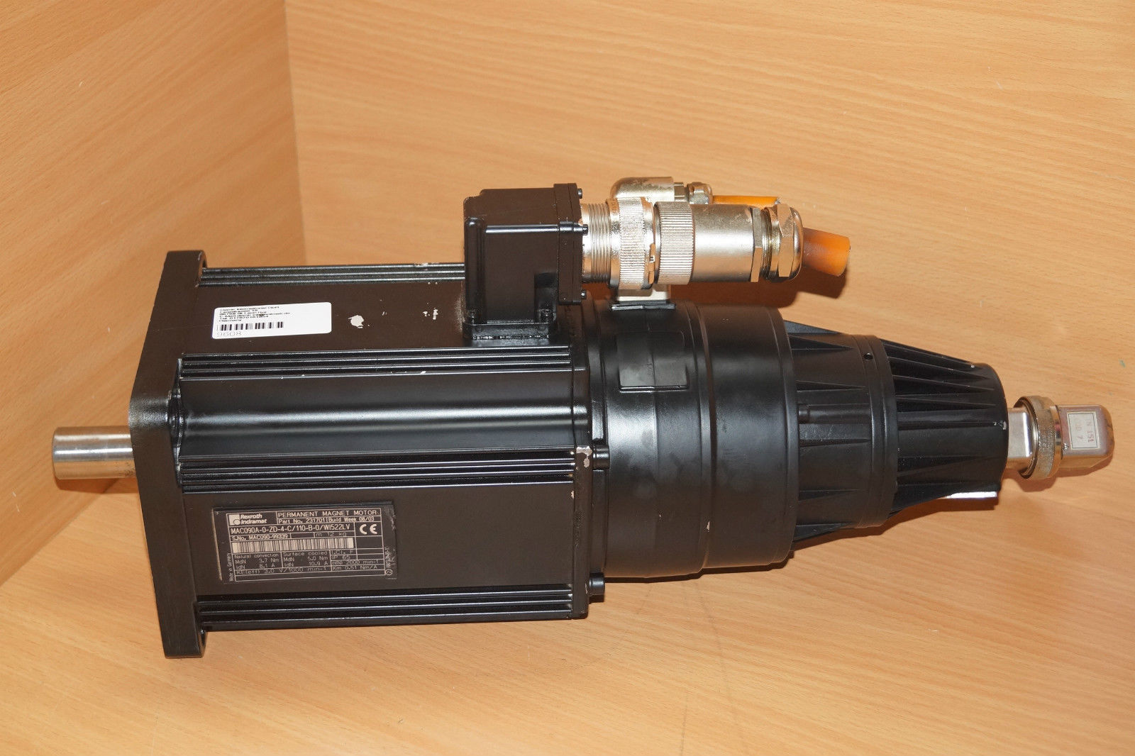 MAC090A-0-ZD-4-C/110-B-0/WI522LV