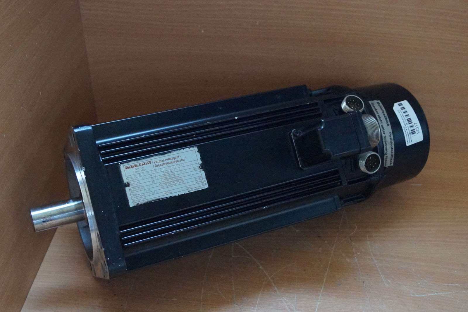 MAC090b-1-PD-1-B/110-A-0/J625/S01