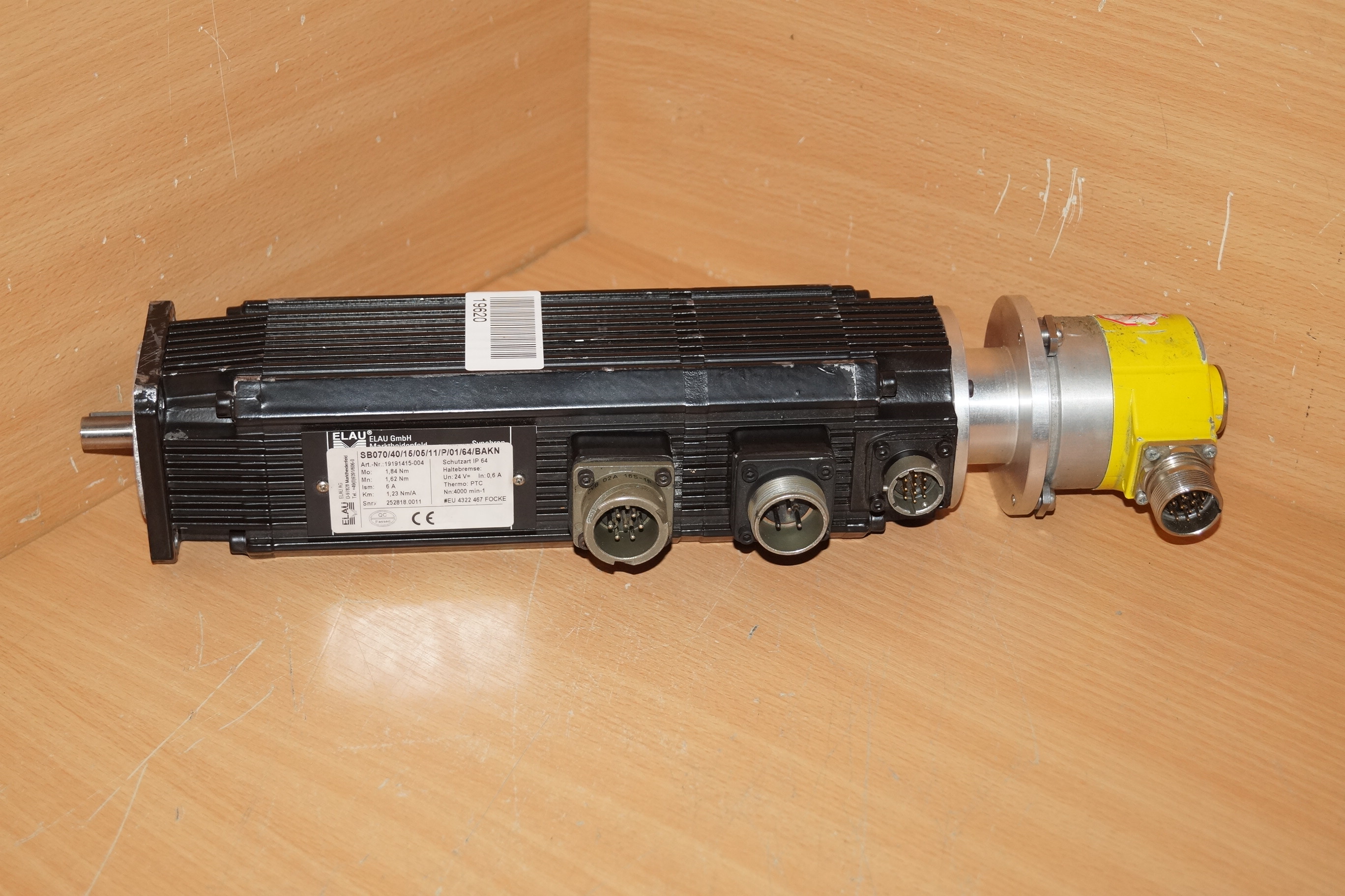 SB070/40/15/05/11/P/01/64/BAKN