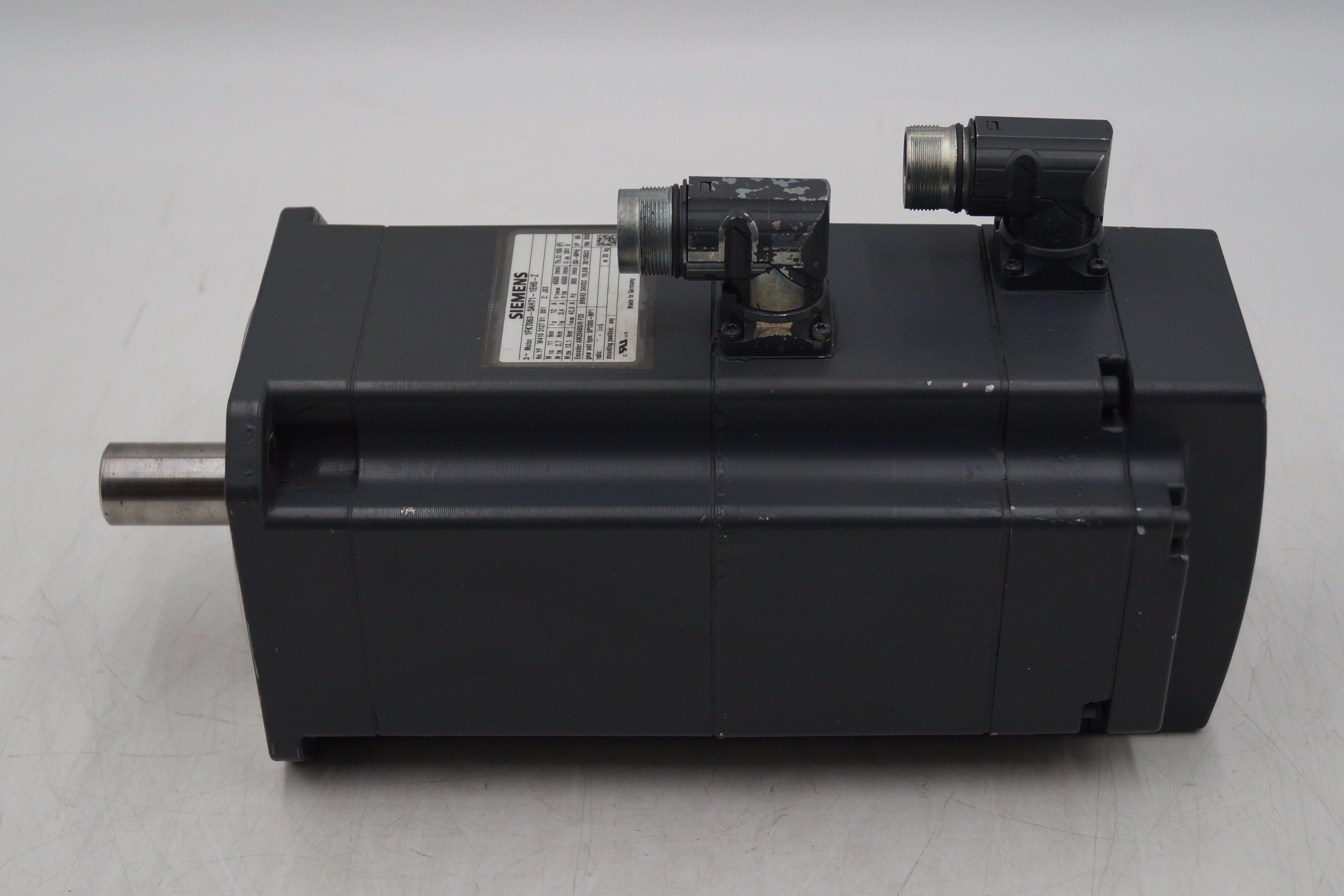 1FK7063-5AH71-1EH5-Z