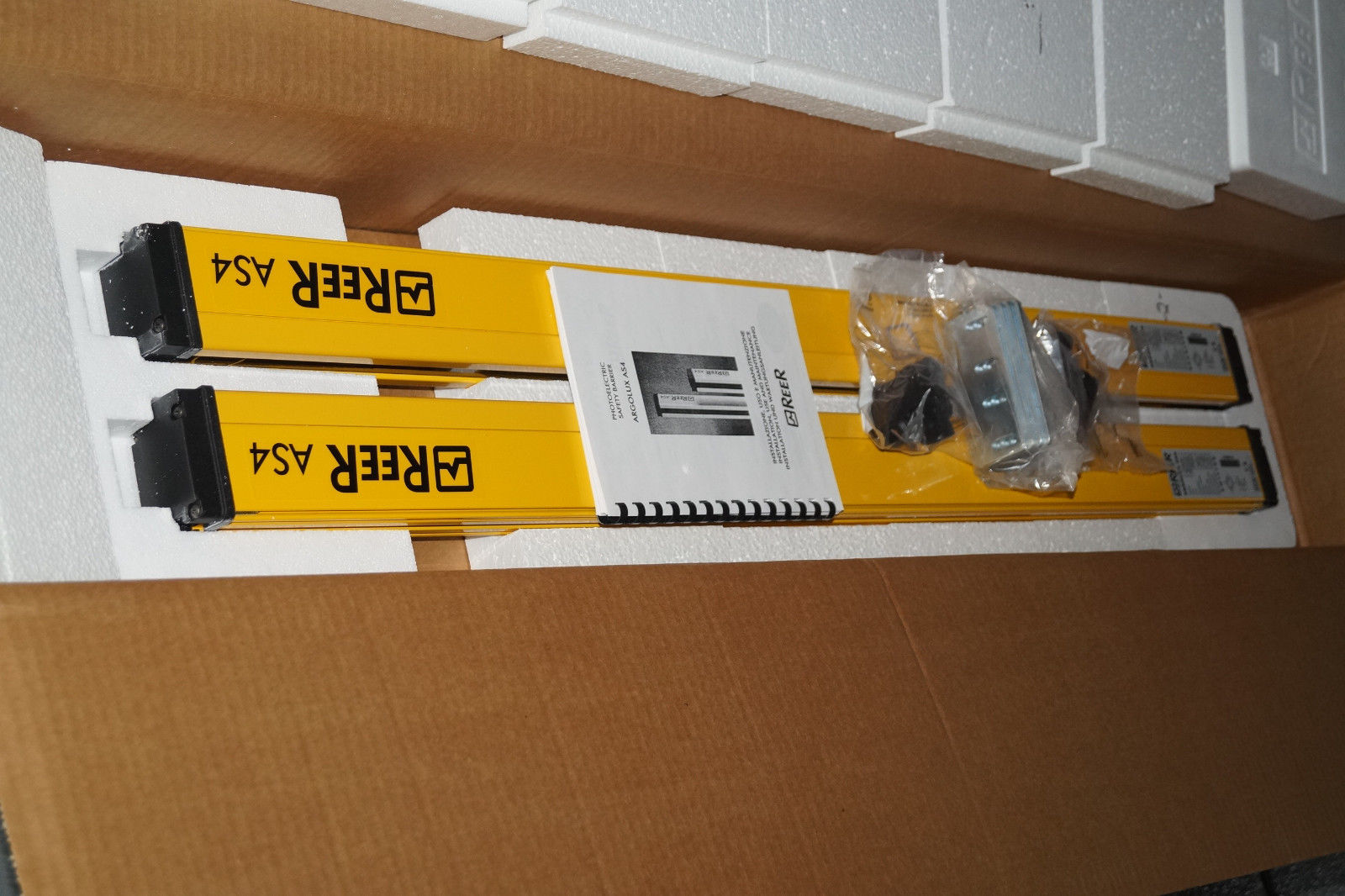 AS4 AS4E-4BL AS4E4BL 8011910 + AS4R-4BL AS4R4BL 8011911