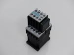 Siemens Sirius 3RH1131-1BB40 Hilfsschütz + 3RH1911-1GA04 Hilfsschalterblock
