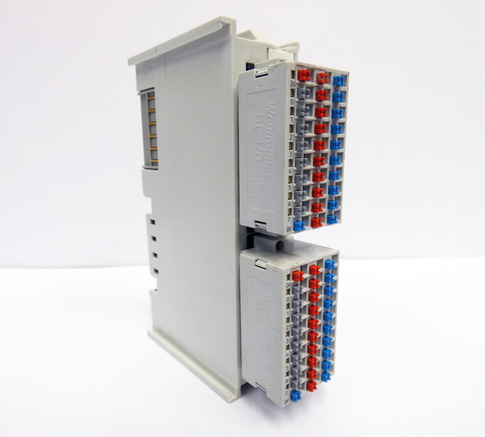 KM1002 0000 16 Kanal