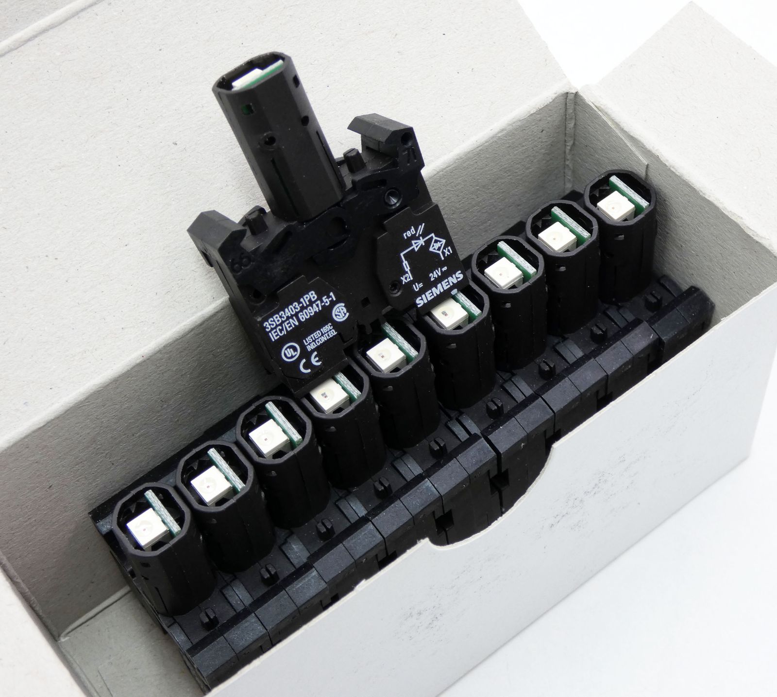 3SB3403-1PB, 3SB3 403-1PB