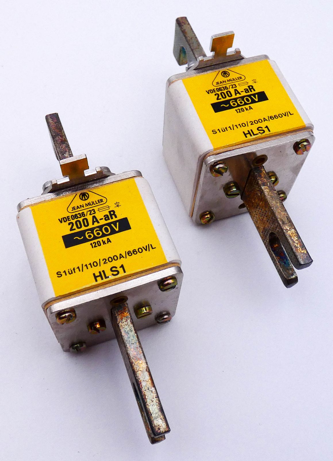 S1üf1/110/200A/660V/L