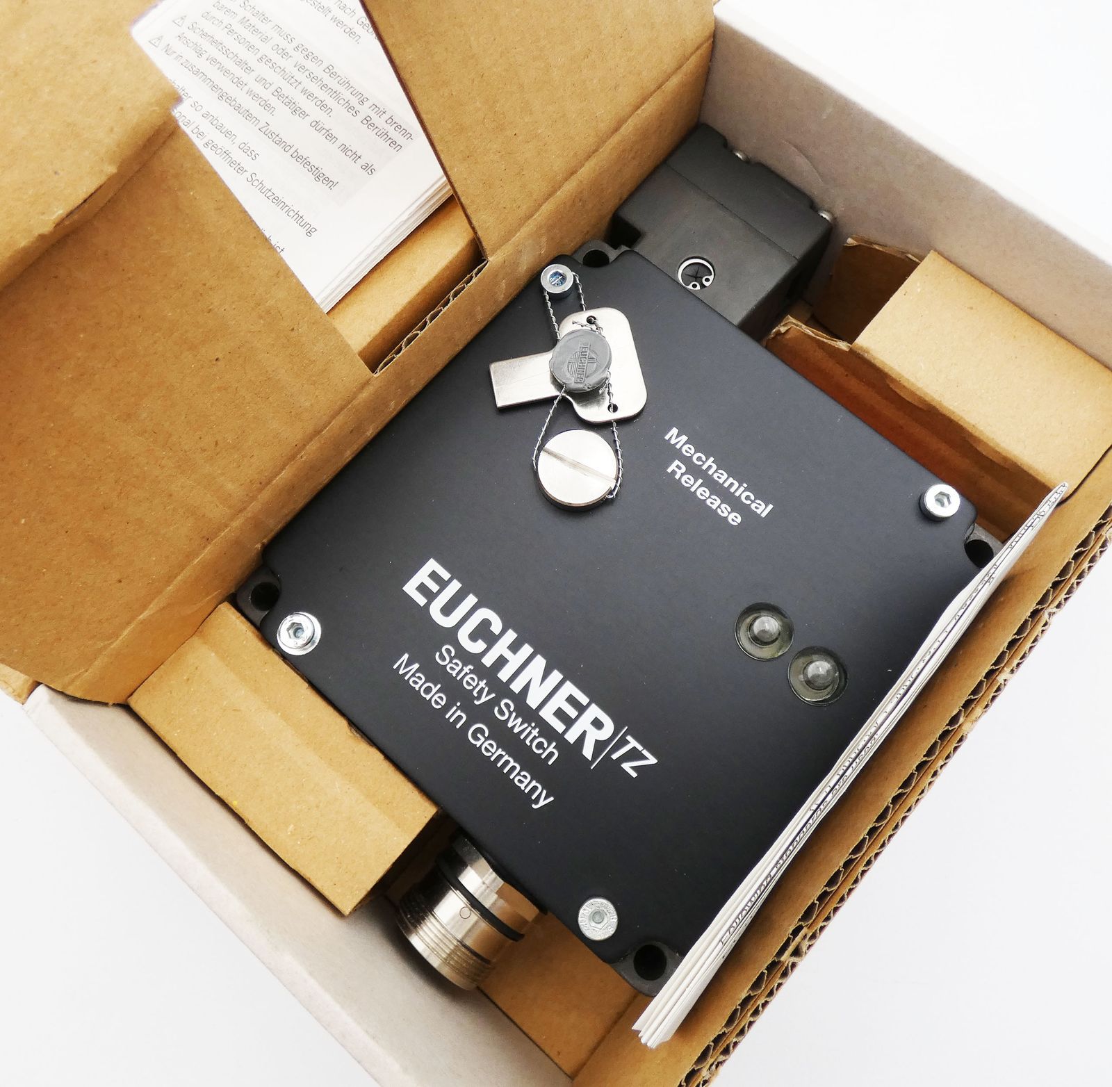 TZ2LE024RC18VAB-C2070