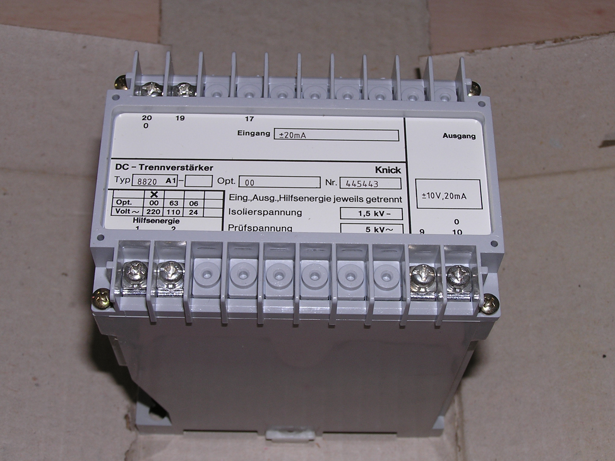 8820 A1