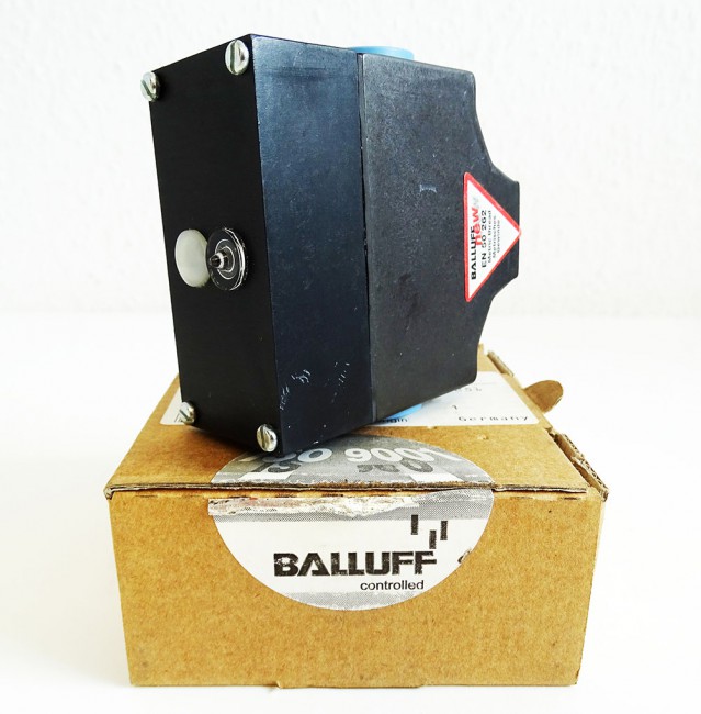 BNS 819-B02-R12-61-12-55-FD-1009