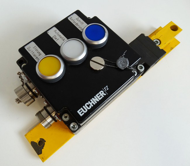 TZ2RE024RC18VAB-C2198