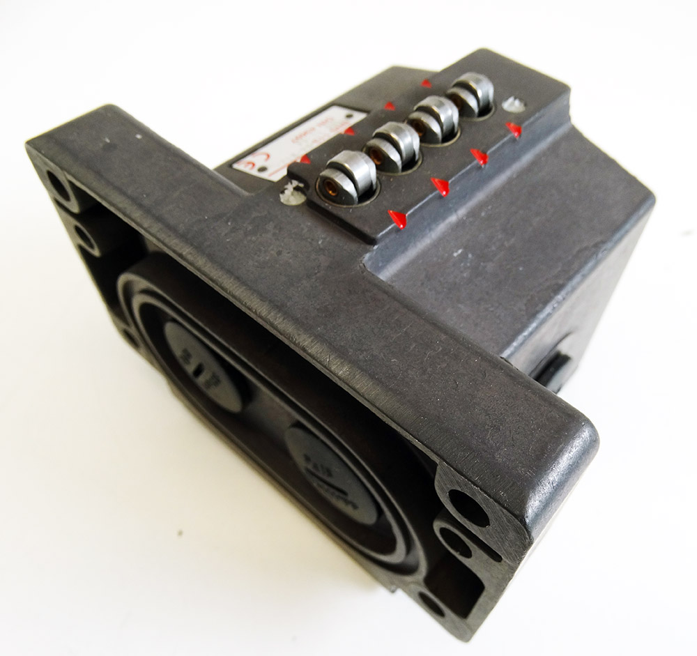 BNS 113-04-R12-100 12-04