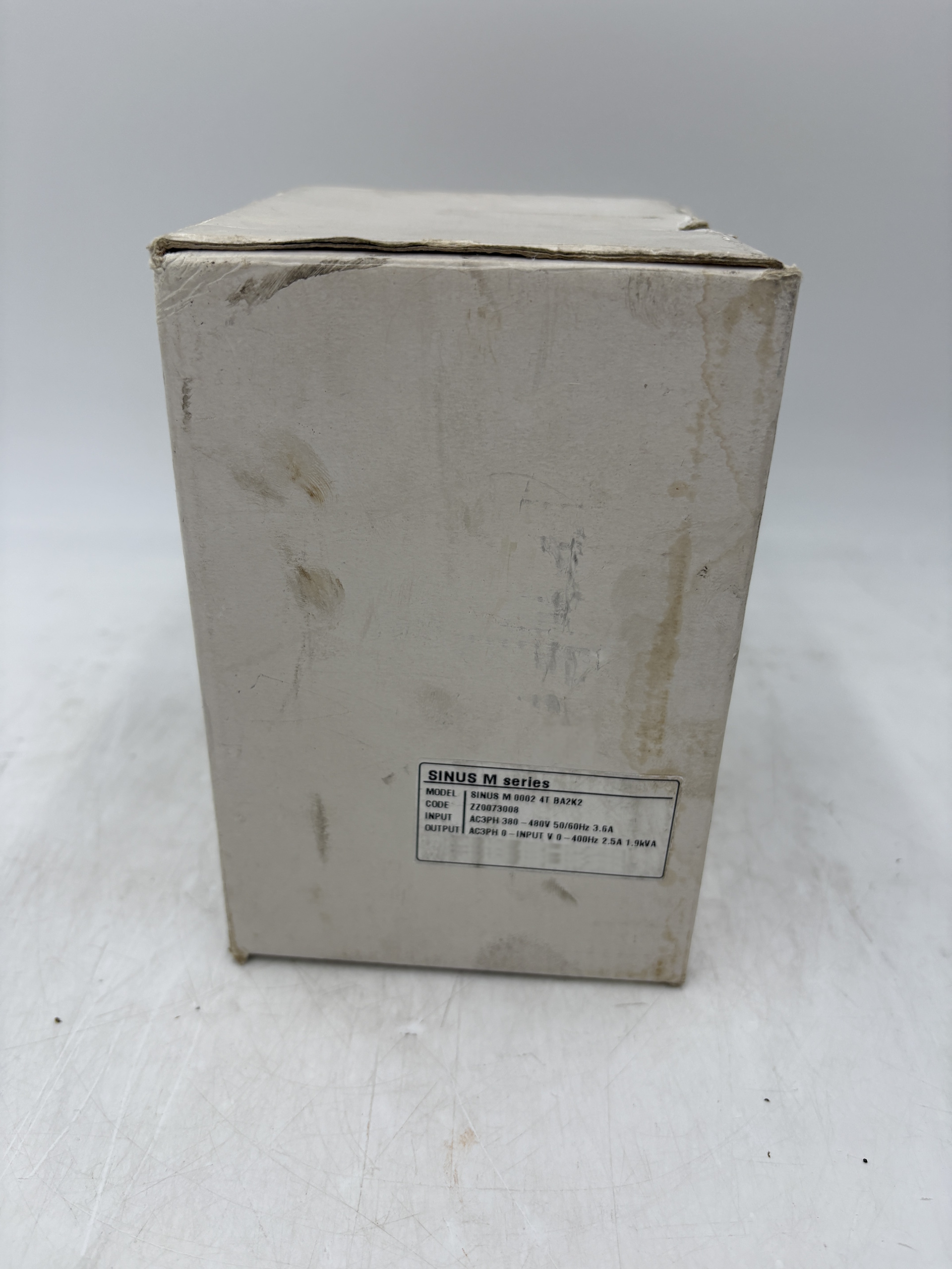 SINUS M 0002 4T BA2K2