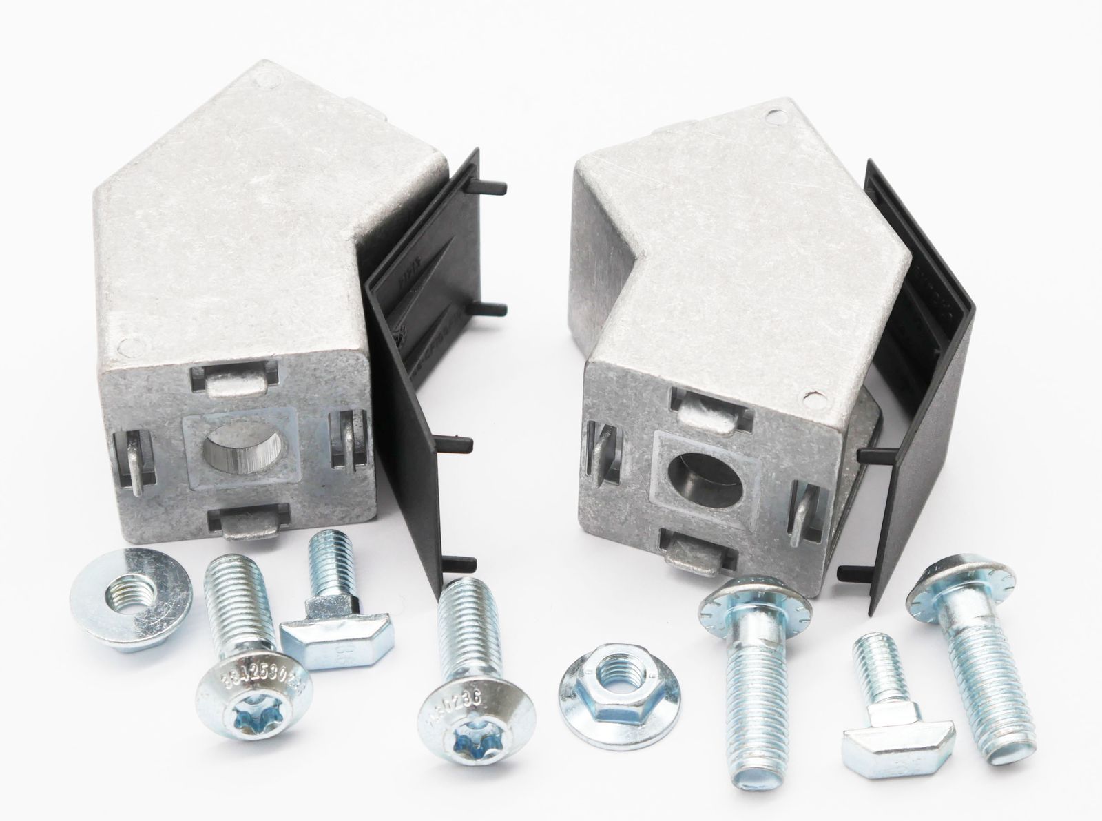 3842535428, 3 842 535 428