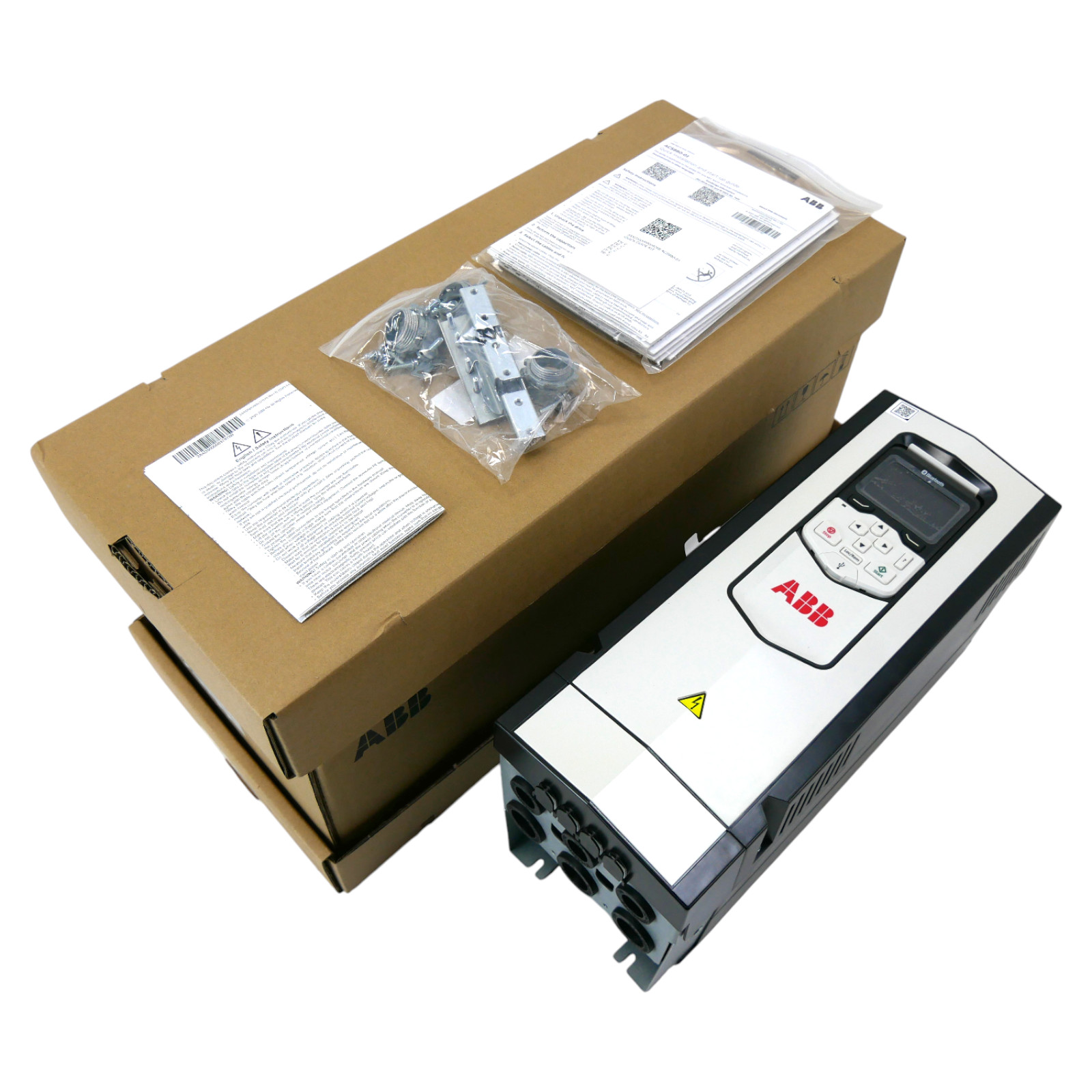 ACS880-01-05A2-5+E202+P909