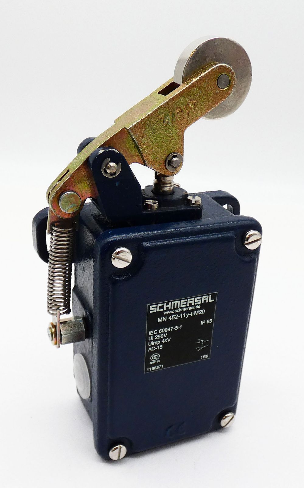MN 452-11y-t-M20