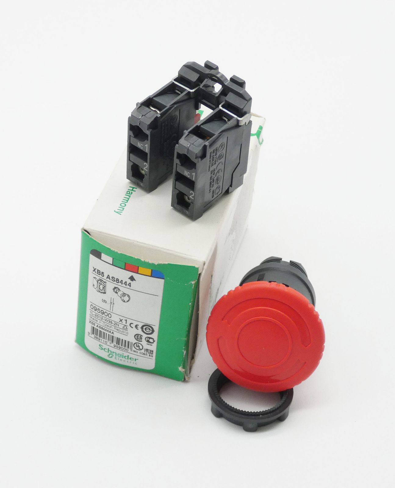 XB5 AS8444,  XB5AS8444