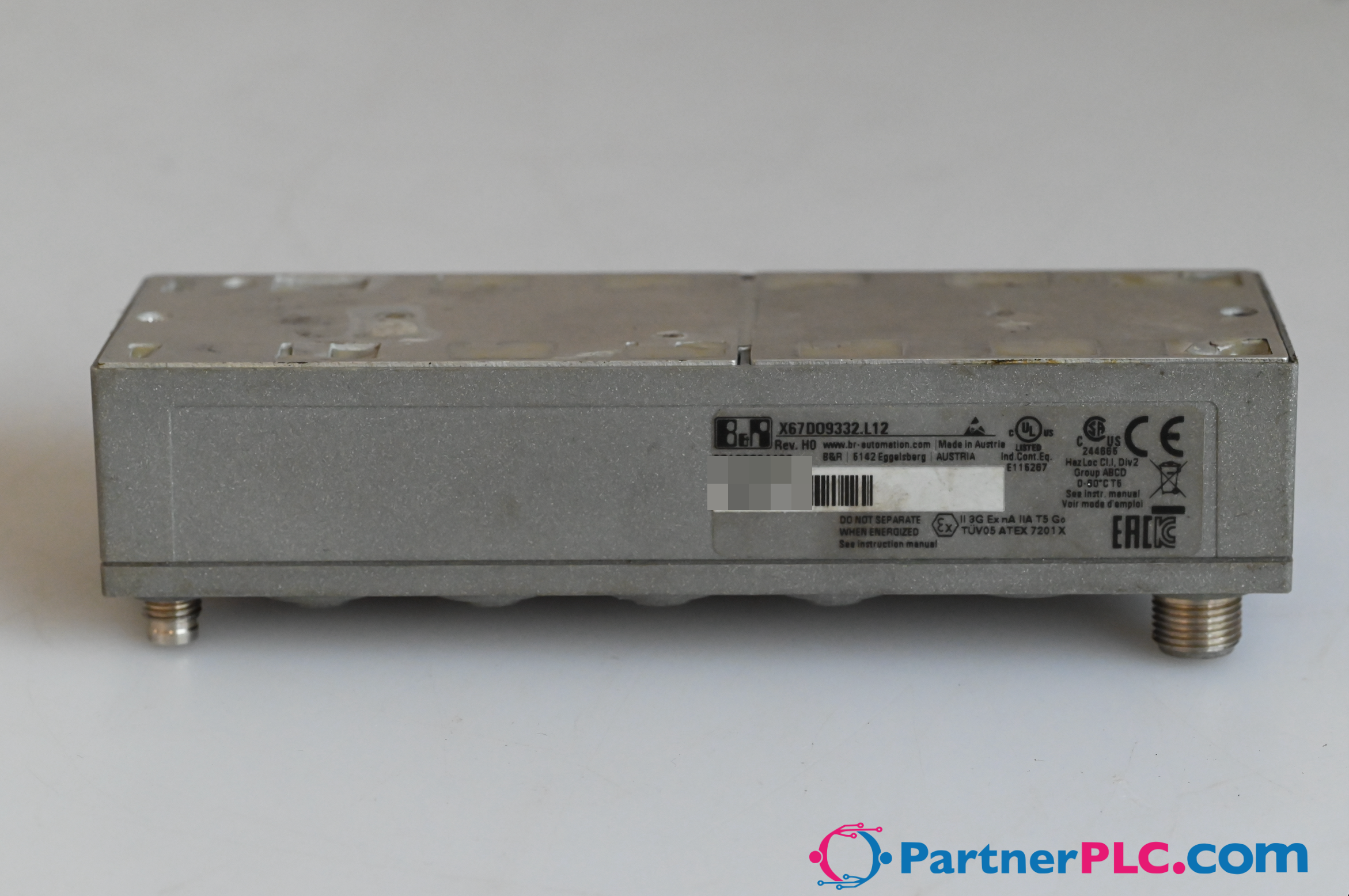 X67DO9332.L12